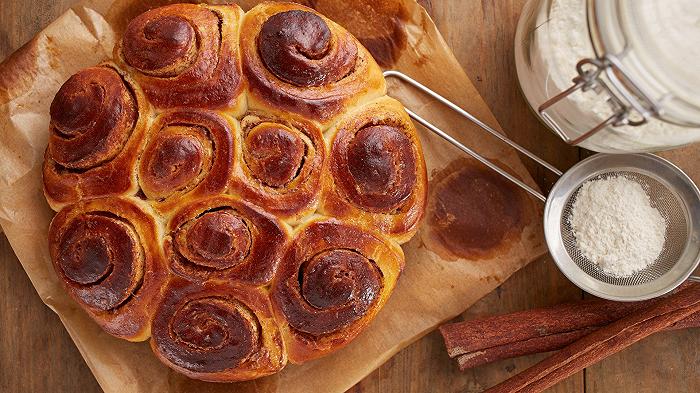 Torta delle rose, la ricetta originale per un risultato soffice e burroso