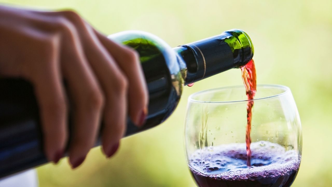 Il crollo globale della produzione di vino ha risparmiato un Paese