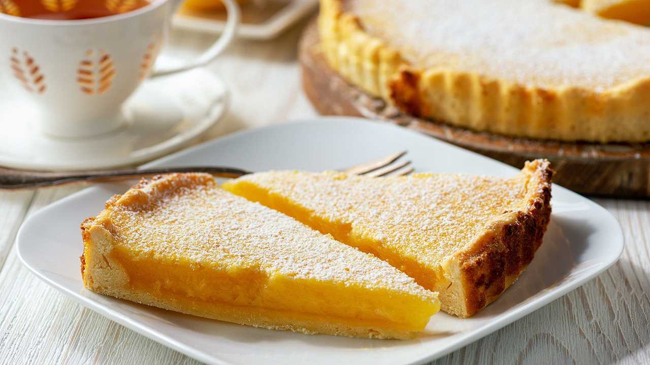 Crostata al limone, la ricetta morbida e friabile