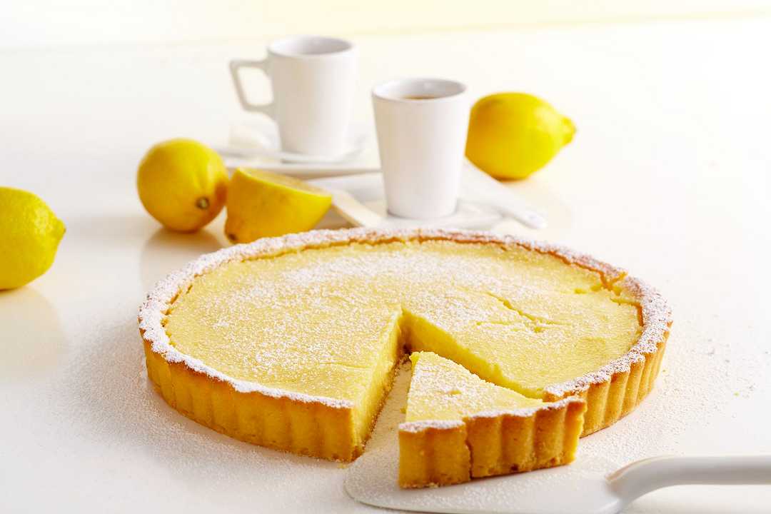 Crostata al limone, la ricetta morbida e friabile