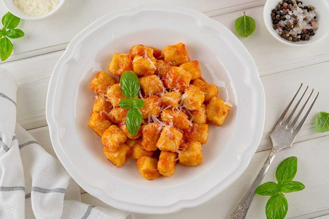 Gnocchi di ricotta, la ricetta passo a passo e i condimenti da usare