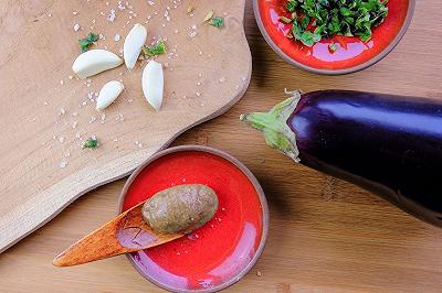 Mescolate  gli ingredienti della baba ganoush