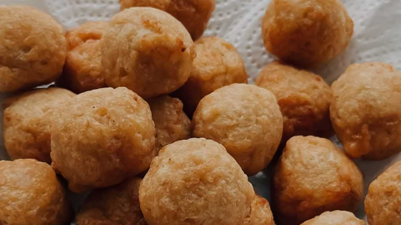 Polpette di pane, la ricetta per riusare il pane raffermo