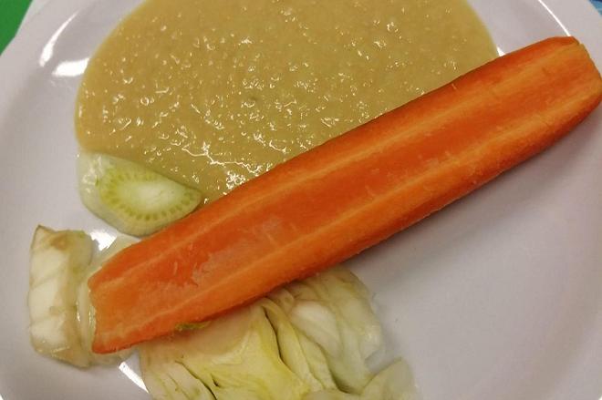 mensa hummus