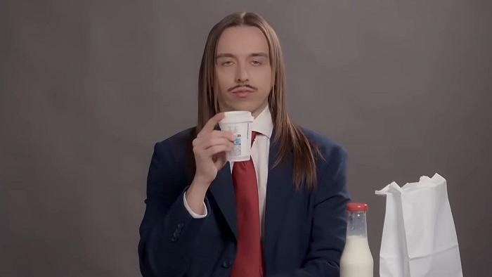 “Espresso Macchiato”: Tommy Cash porta gli stereotipi sull’Italia all’Eurovision