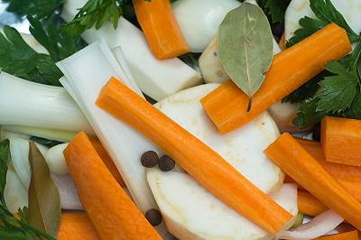 Preparate le verdure per il brodo