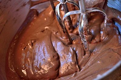 preparate l'impasto della torta Barozzi