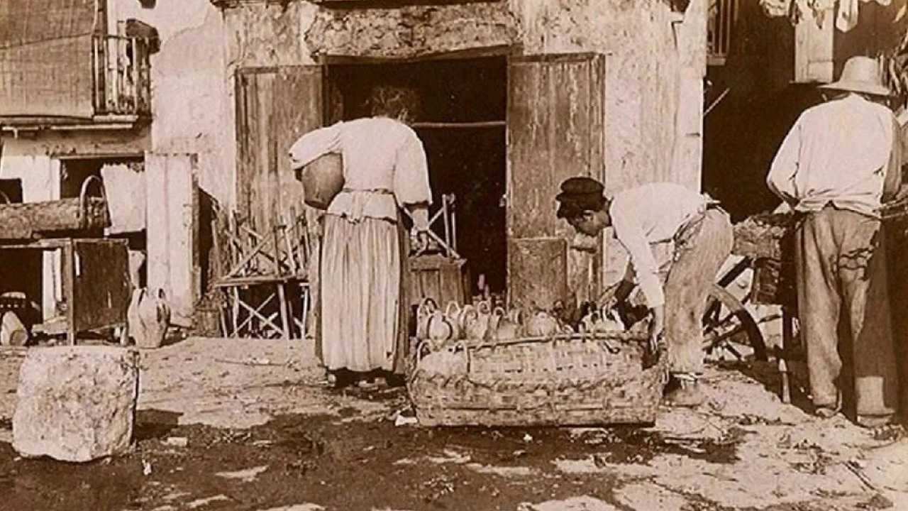 Dopo 53 anni a Napoli è tornata a sgorgare l’acqua suffregna