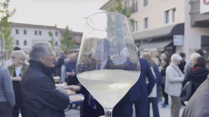 Centinaia di minorenni molesti alla sagra del vino di Casarsa