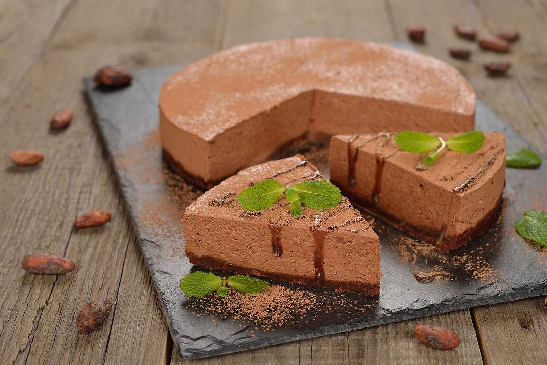 Cheesecake al cioccolato, la ricetta nelle varianti col fondente e col bianco