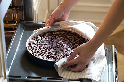 Cuocete il clafoutis di ciliegie