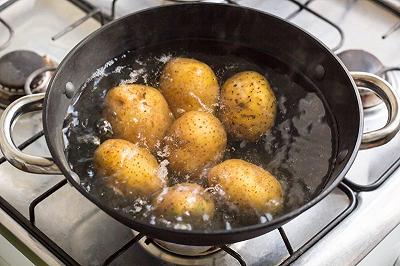 Cuocete le patate