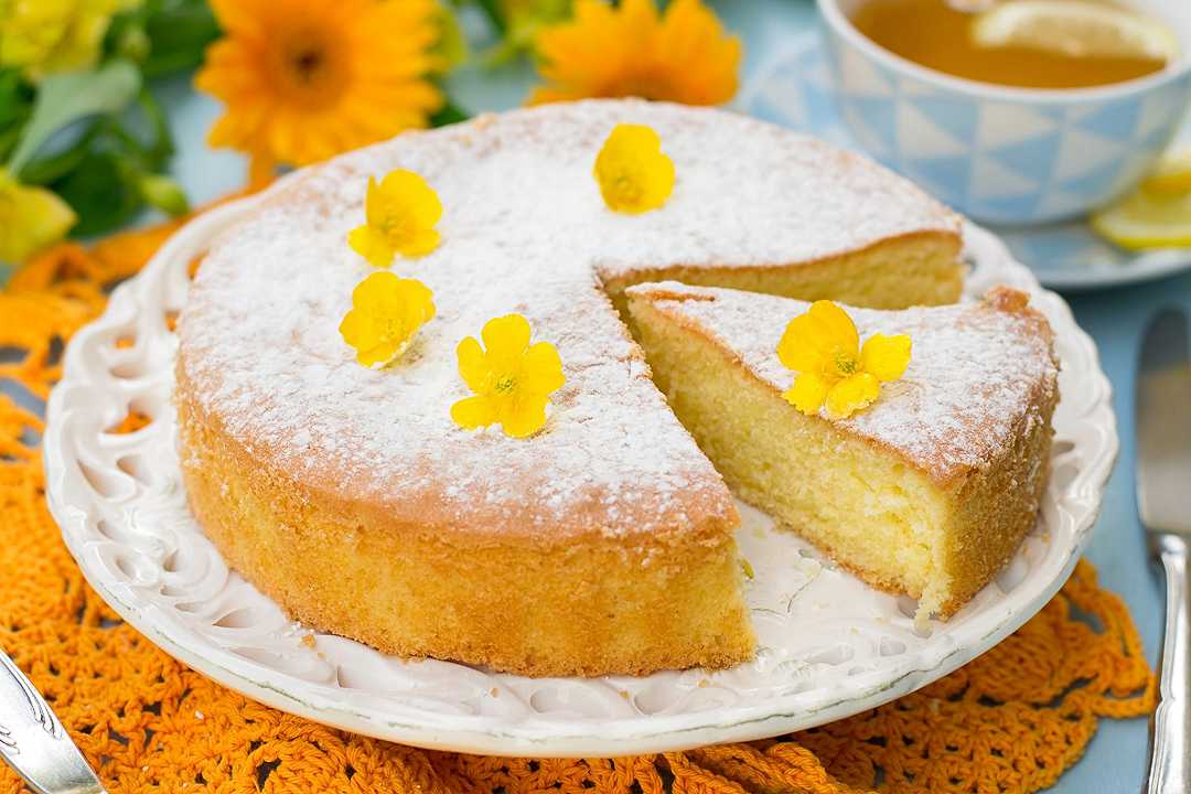 Torta margherita, la ricetta originale per un risultato soffice