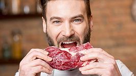 Se c’è una differenza tra quanto inquinano uomini e donne, la colpa è anche della carne