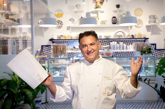 Sal De Riso in pasticceria (2) (1)