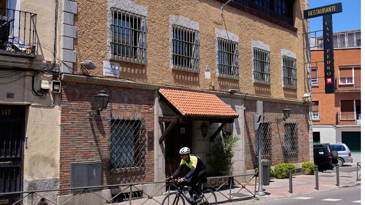 Il ristorante più antico del mondo sta combattendo contro un rivale in agguato