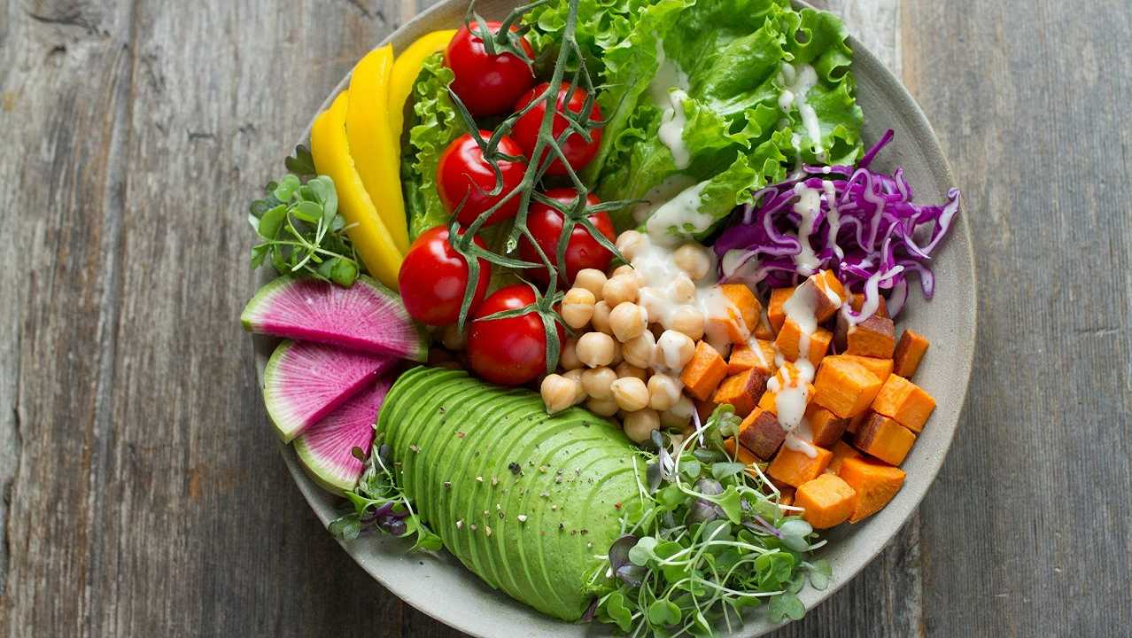 Multe ai supermercati se non incentivano il cibo sano: la sperimentazione a Londra