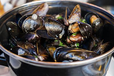 Pulite e saltate le cozze