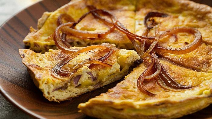 Frittata di cipolle, la ricetta veloce e saporita