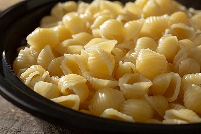 Cuocete la pasta