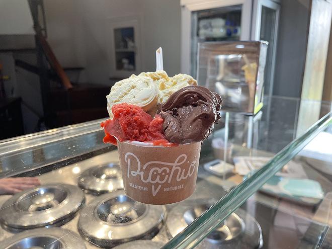 picchio gelateria naturale a bracciano