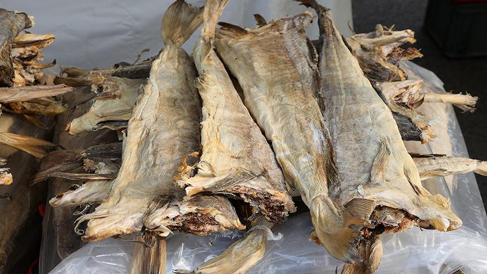 Cucinare il baccalà alla vicentina con il merluzzo fresco fa meglio al Pianeta