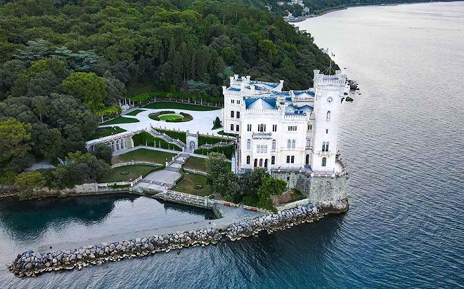 castello miramare