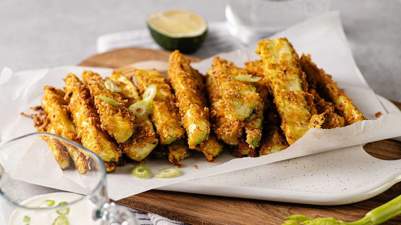 Zucchine gratinate al forno, la ricetta per farle super croccanti