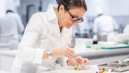 Anne-Sophie Pic è la prima donna chef a portare nello spazio la propria cucina