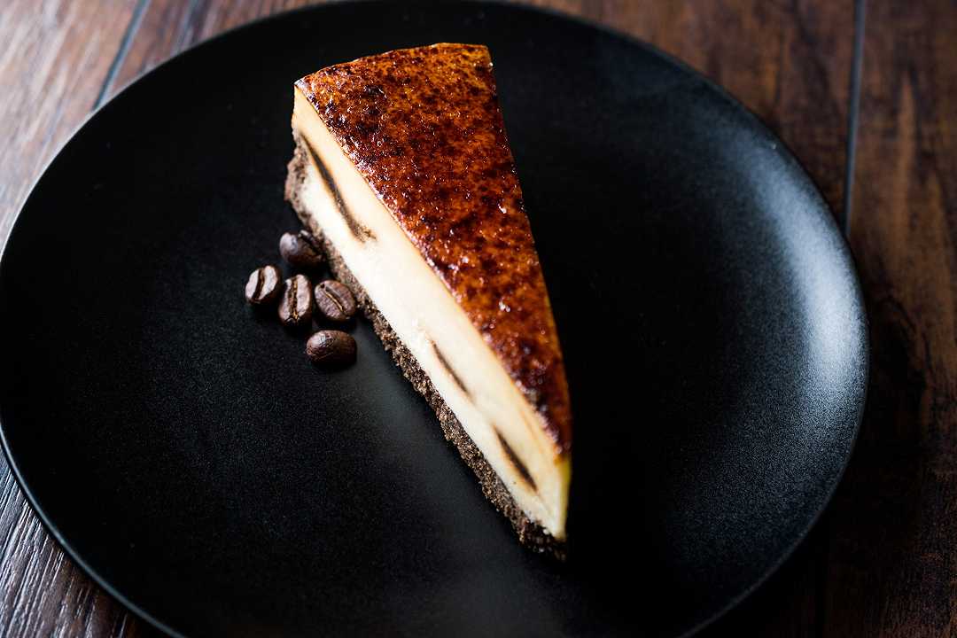 Cheesecake al caffè, una ricetta veloce e senza cottura