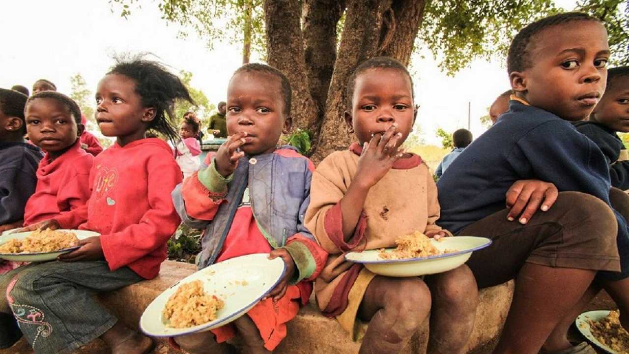 Alcuni grandi chef stanno smettendo di cucinare sui social per contrastare la fame in Sudan