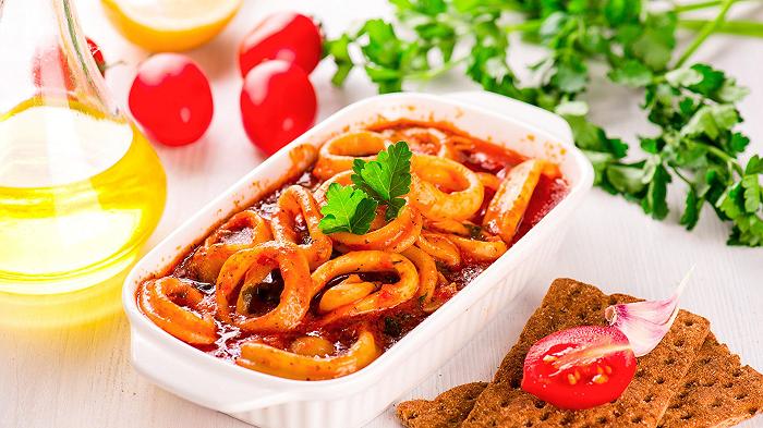 Seppie in padella con pomodorini, la ricetta veloce e light