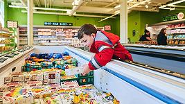 C’è una catena di supermercati che vende solamente cibo scaduto