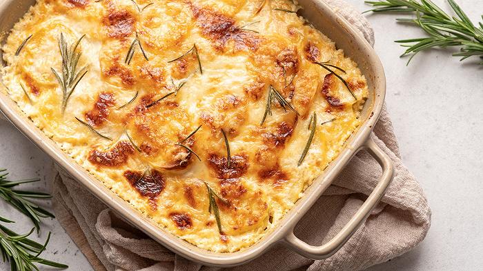 Gratin di patate, la ricetta del contorno filante