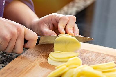 Affettate le patate