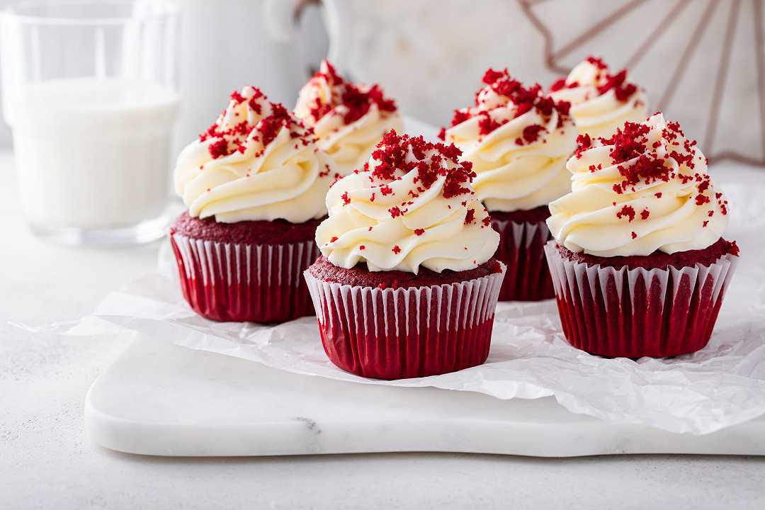 Red velvet cupcake, la ricetta originale dei dolcetti soffici e bellissimi