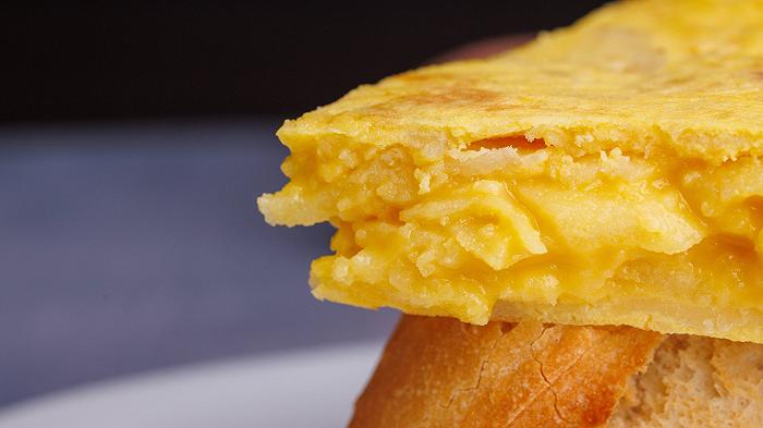 Tortilla di patate, la ricetta della frittata tipica spagnola