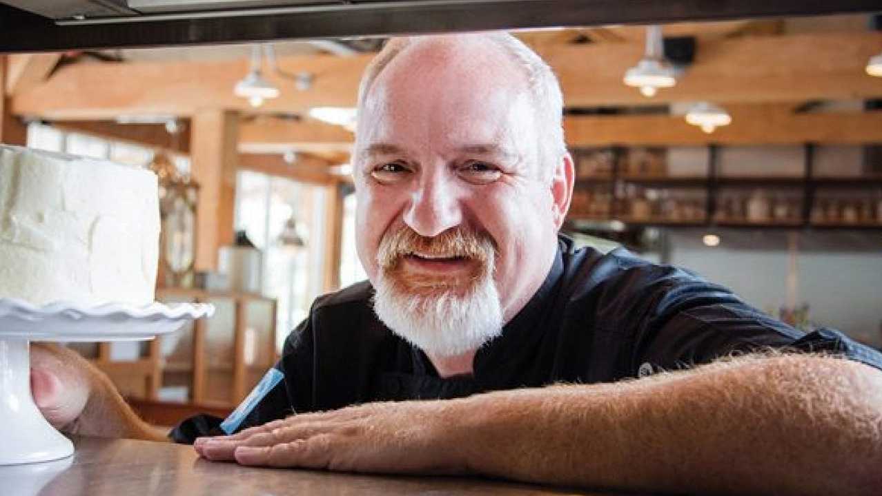 Lo chef del nuovo ristorante del Vaticano è un’attivista LGBT, e sta diventando un caso