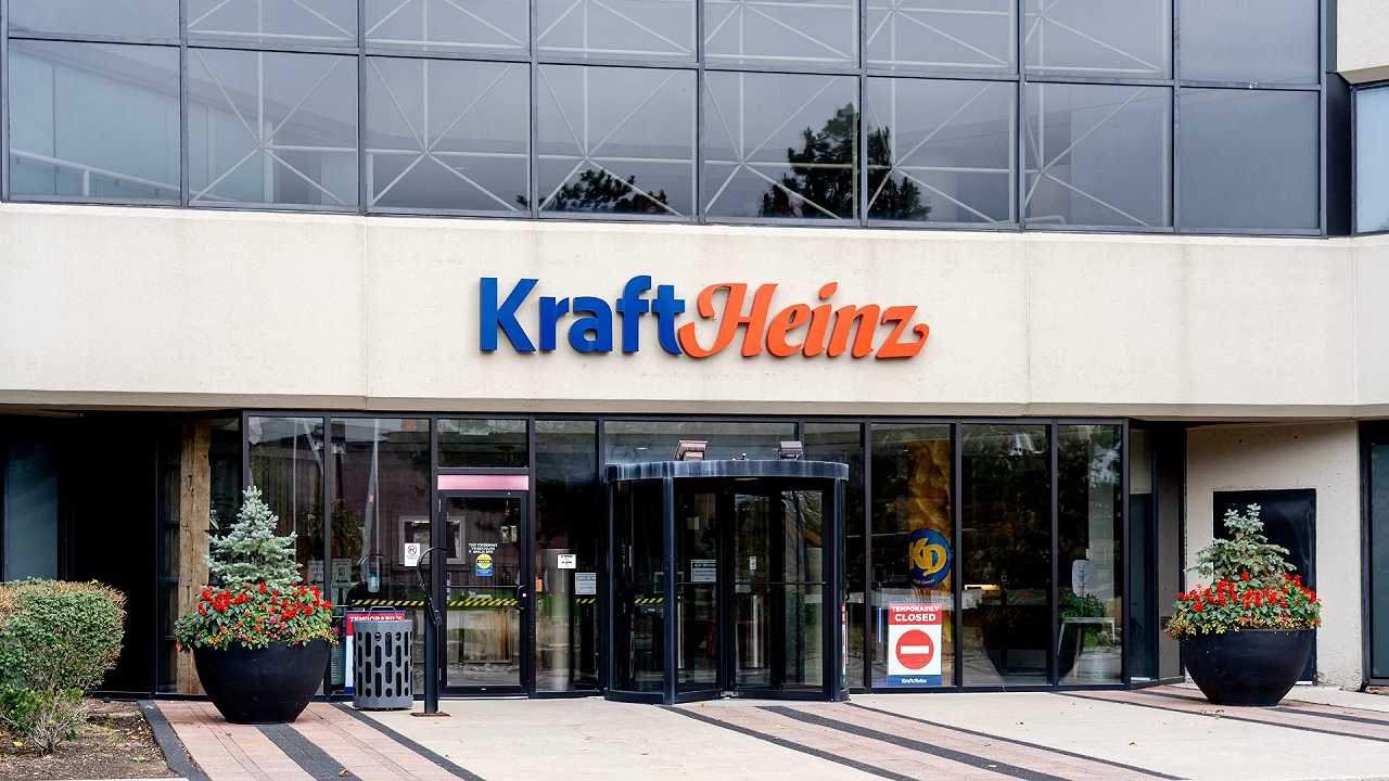 A dieci anni dalla fusione, Kraft e Heinz si separano per tentare il rilancio