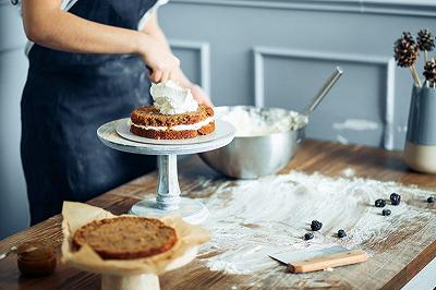 Montate la naked cake