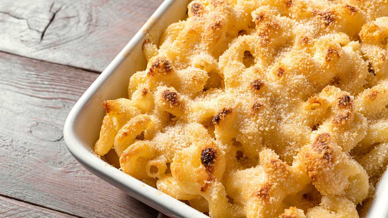 Pasta al gratin, la ricetta napoletana filante