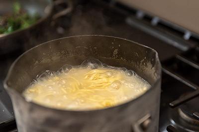 Lessate le fettuccine