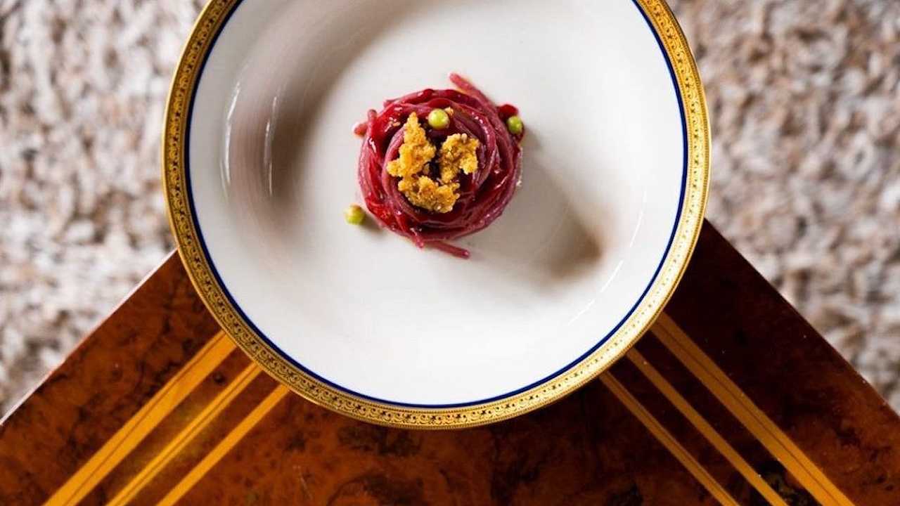 C’è un bel po’ di Masterchef negli ingressi di ottobre in Guida Michelin