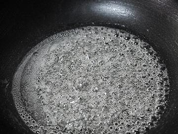 Fate scaldare lo sciroppo