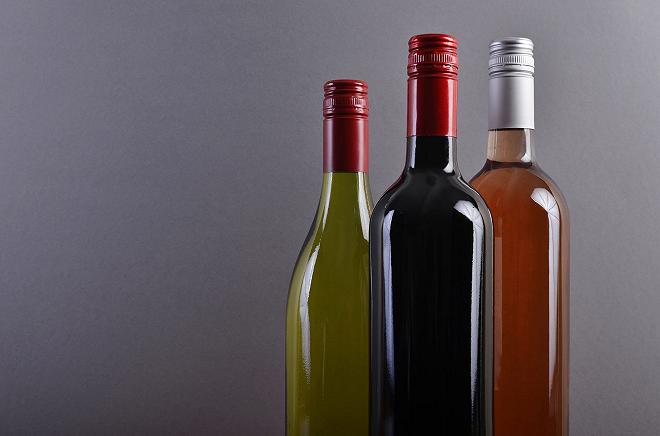 tappo a vite nel vino