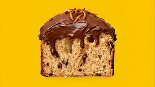 I panettoni più esagerati e bizzarri del 2025