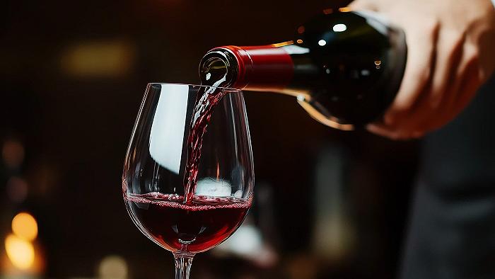 Via libera al vino dealcolato in Italia: il decreto è stato approvato