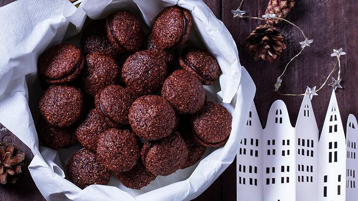 Baci di Alassio, la ricetta ligure con nocciole e cioccolato