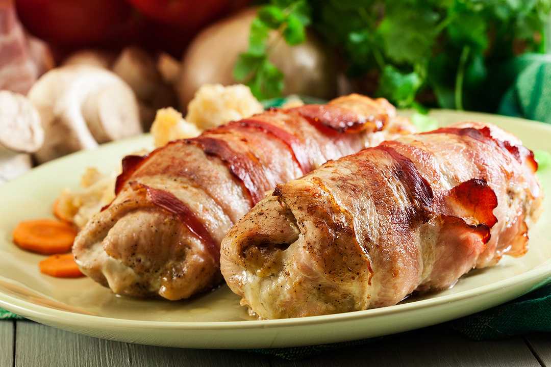 Involtini di lonza, la ricetta per prepararli morbidi e saporiti
