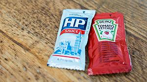 Dobbiamo dire addio alle bustine di ketchup e maionese al ristorante
